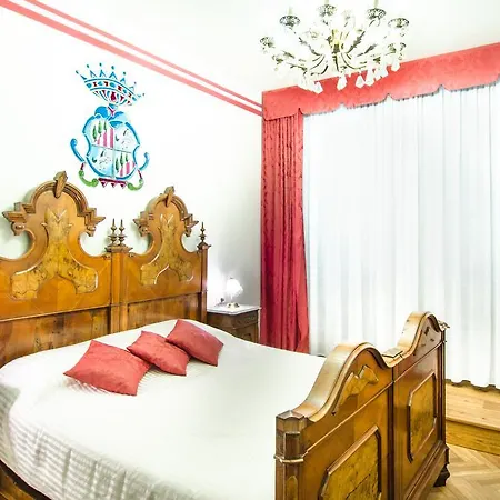 Bed and breakfast Dai Toscans 3*